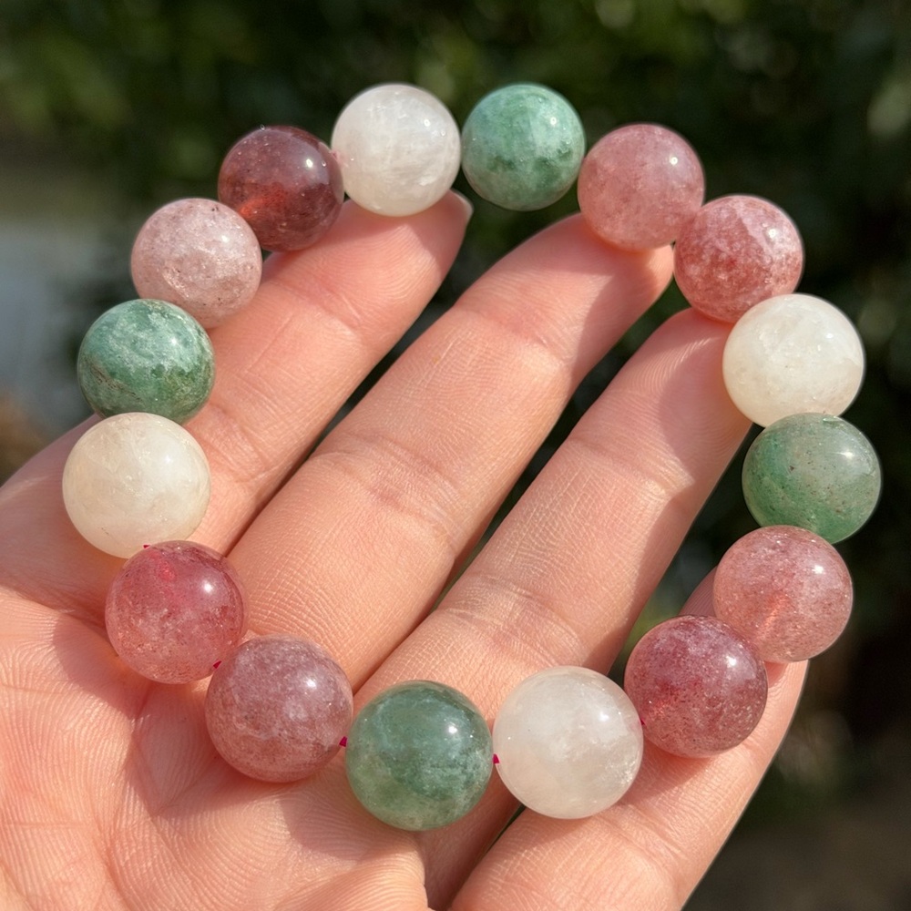 13mm stretchable multicolor strawberry quartz bracelet‎ 1124